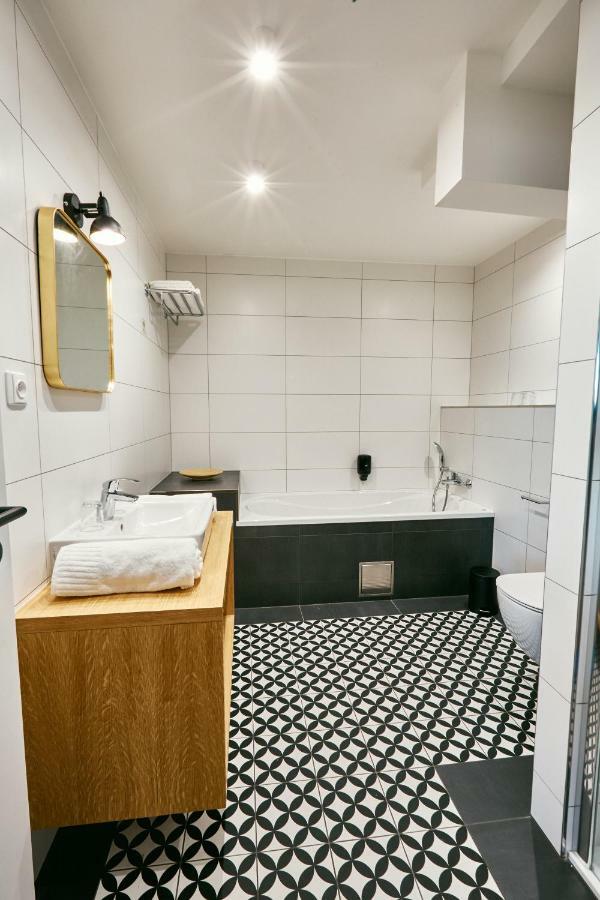 Hotel A Hostinec Slunce Osecna 外观 照片