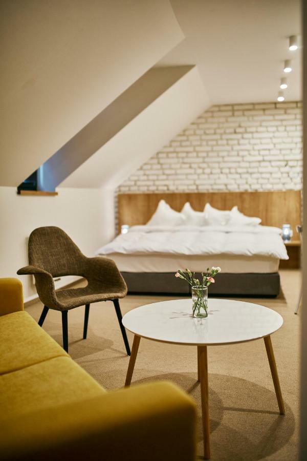 Hotel A Hostinec Slunce Osecna 外观 照片