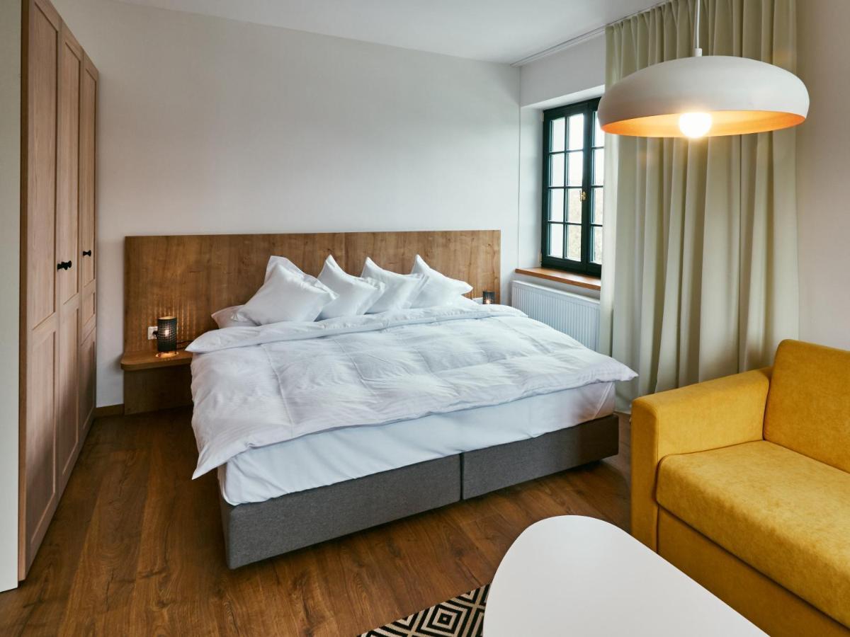 Hotel A Hostinec Slunce Osecna 外观 照片